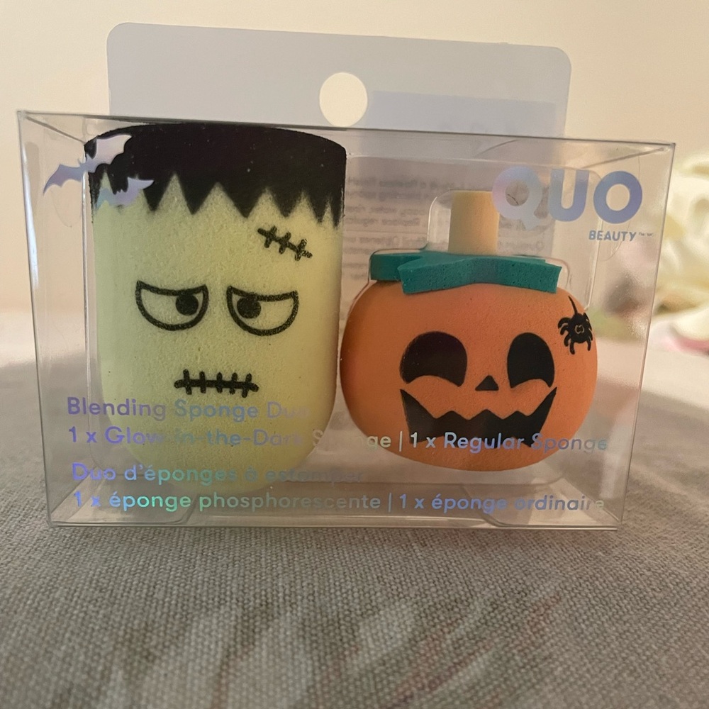 Halloween blending sponges
